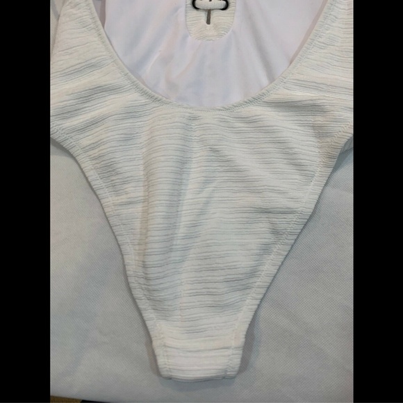 NWT Lucky‎ Brand Havana Lace-Up One-Piece Swimsuit in White [SZ Large ] - Picture 6 of 8